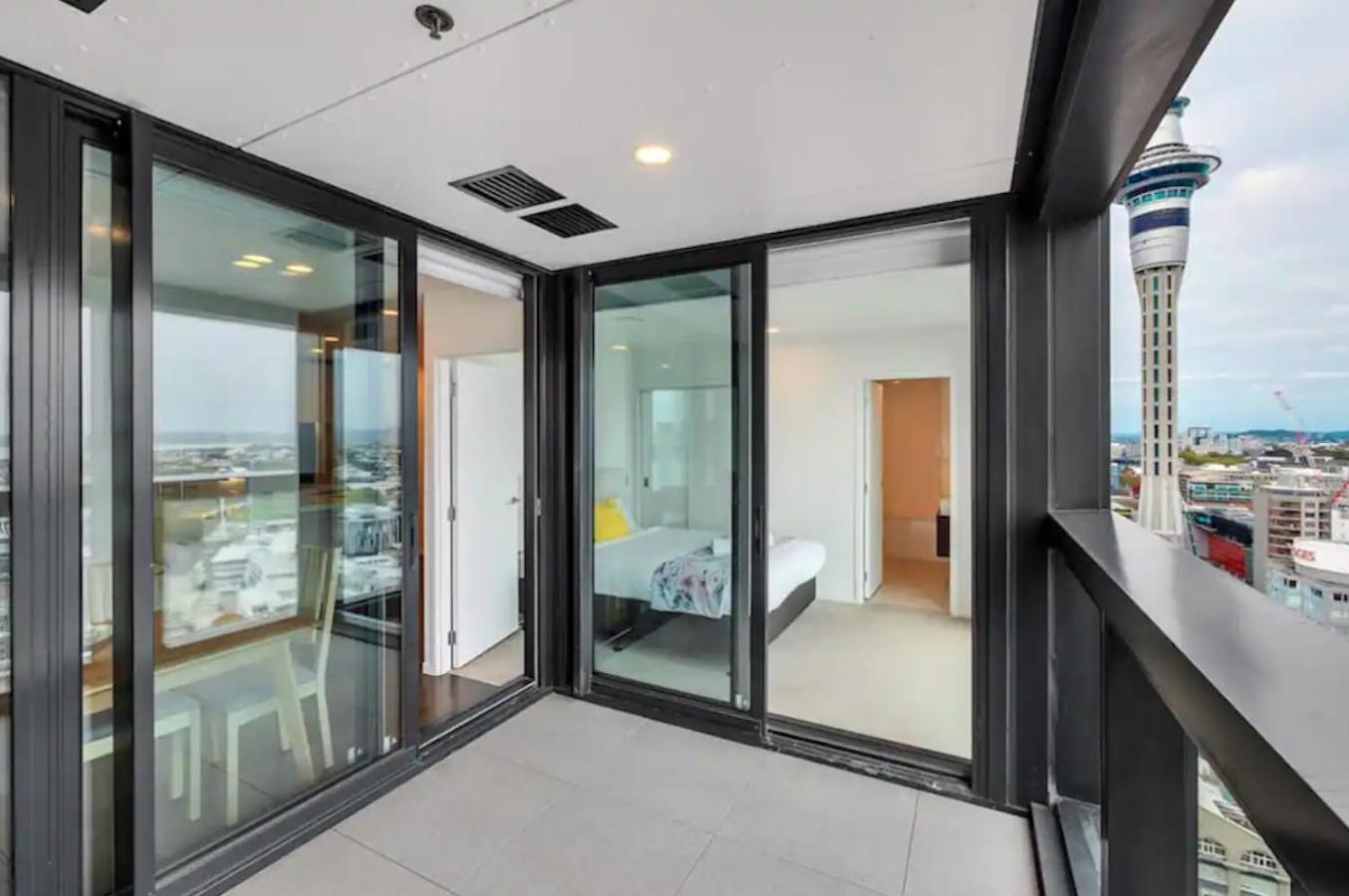 Magnificent Skytower, Sea, Habour View In Cbd Leilighet Auckland Eksteriør bilde