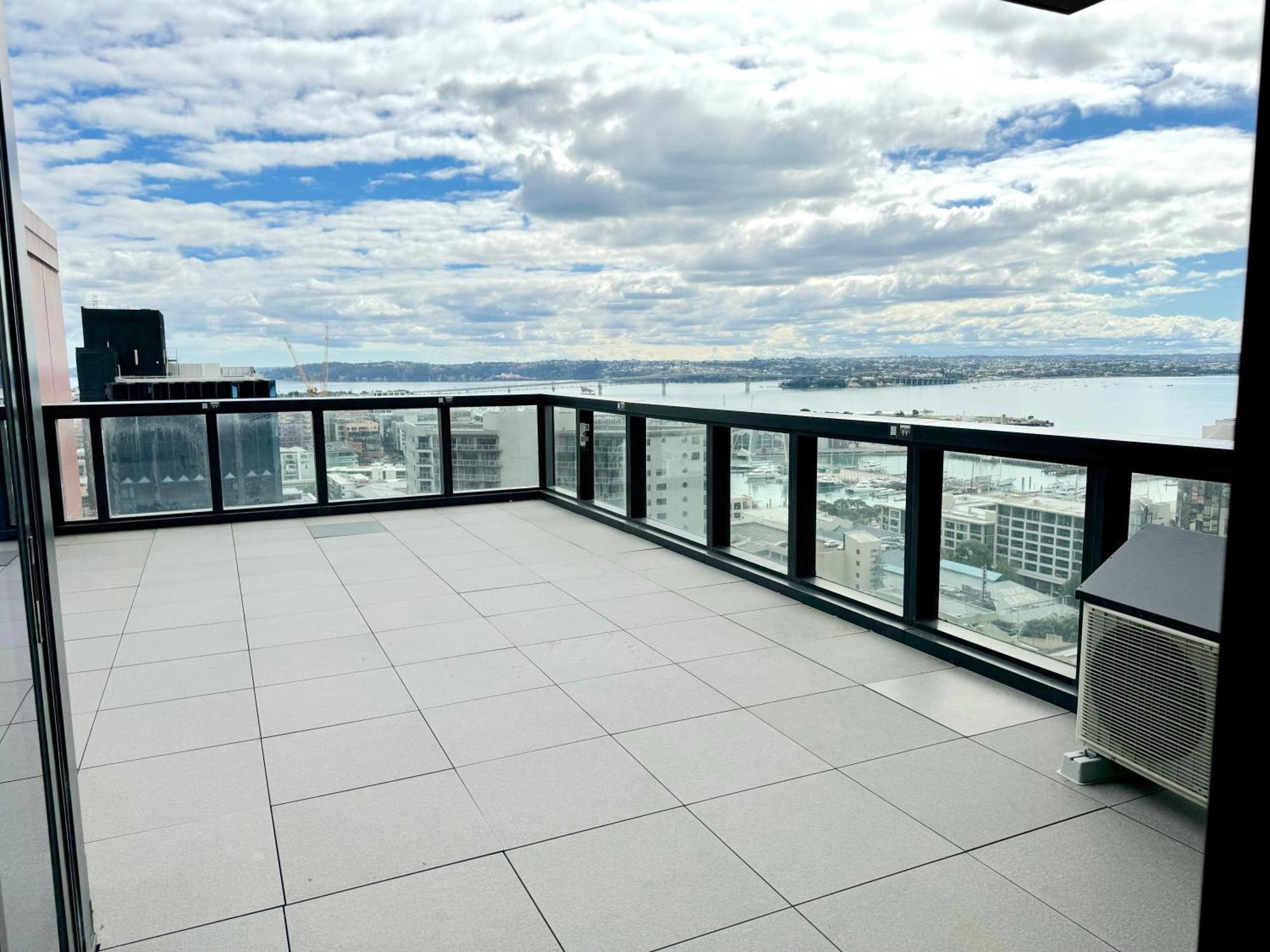 Magnificent Skytower, Sea, Habour View In Cbd Leilighet Auckland Eksteriør bilde