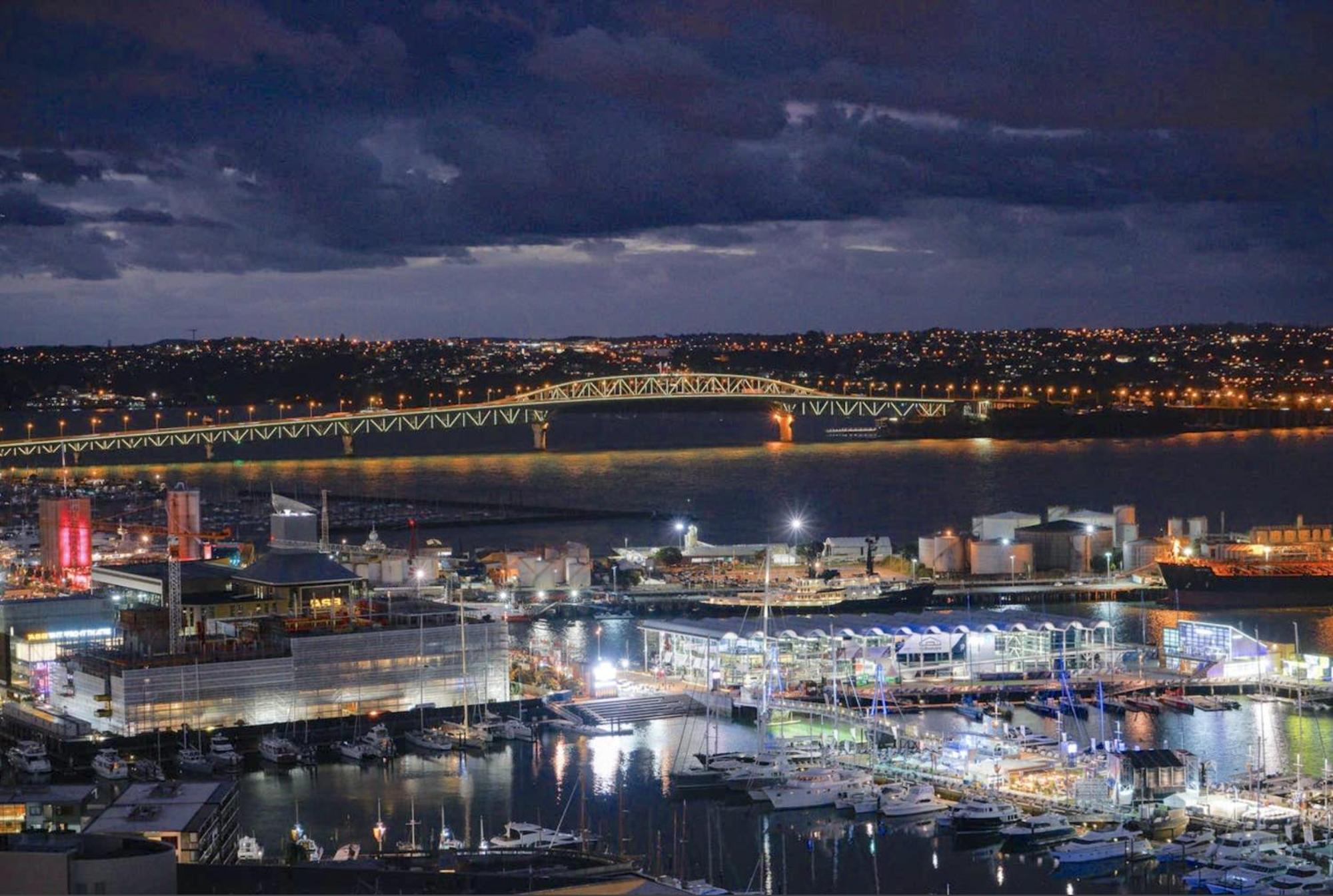 Magnificent Skytower, Sea, Habour View In Cbd Leilighet Auckland Eksteriør bilde